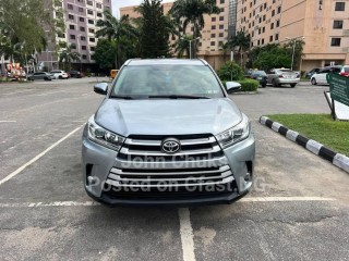 Toyota Highlander LE 2015 Model