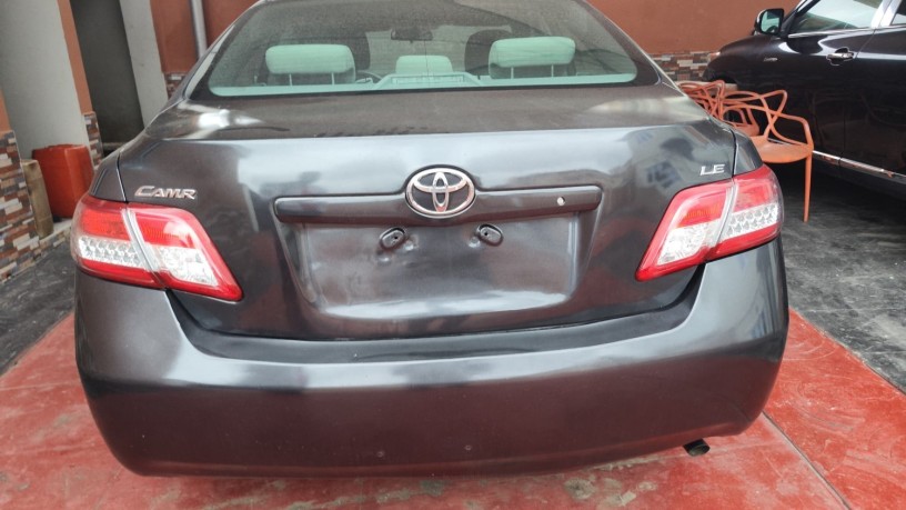 foreign-used-toyota-camry-2011-model-big-4