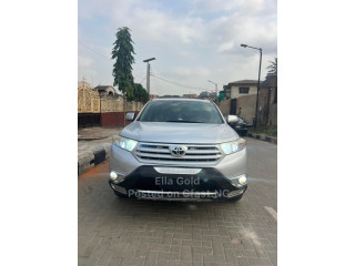 Toyota Highlander 2013 Model